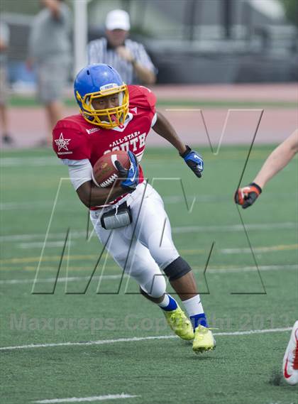 Thumbnail 3 in WFCA D4-7 All-Star Football Game photogallery.