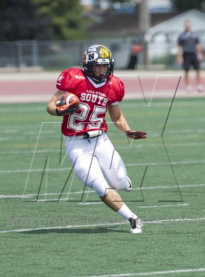 Thumbnail 3 in WFCA D4-7 All-Star Football Game photogallery.