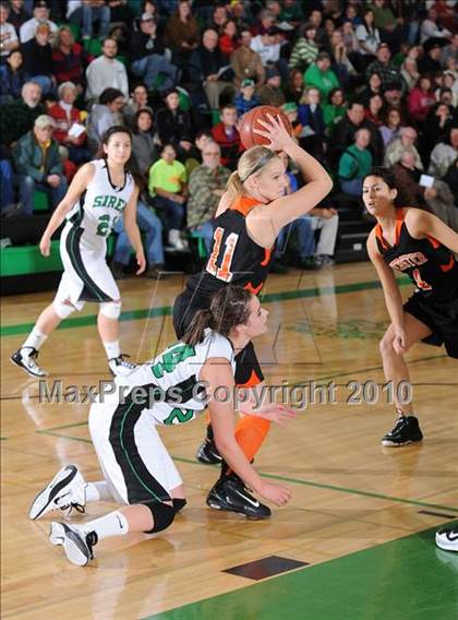 Thumbnail 3 in Webster @ Siren photogallery.