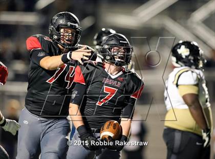 Thumbnail 1 in Pittsburg vs. Argyle (UIL 4A Area Playoff) photogallery.