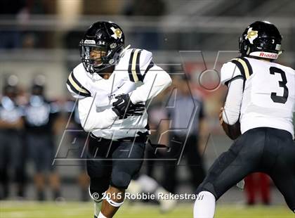 Thumbnail 2 in Pittsburg vs. Argyle (UIL 4A Area Playoff) photogallery.
