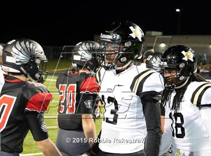 Thumbnail 1 in Pittsburg vs. Argyle (UIL 4A Area Playoff) photogallery.