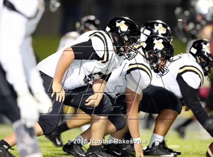 Thumbnail 3 in Pittsburg vs. Argyle (UIL 4A Area Playoff) photogallery.
