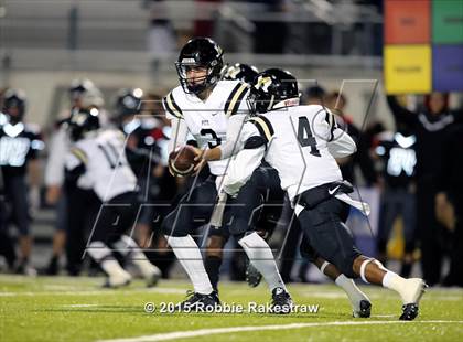 Thumbnail 2 in Pittsburg vs. Argyle (UIL 4A Area Playoff) photogallery.
