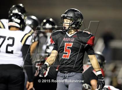 Thumbnail 2 in Pittsburg vs. Argyle (UIL 4A Area Playoff) photogallery.