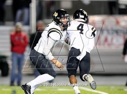 Thumbnail 1 in Pittsburg vs. Argyle (UIL 4A Area Playoff) photogallery.