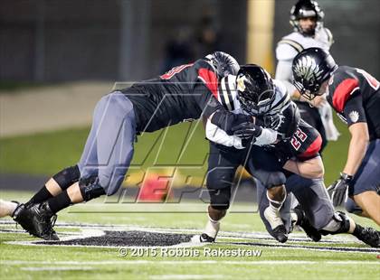 Thumbnail 1 in Pittsburg vs. Argyle (UIL 4A Area Playoff) photogallery.