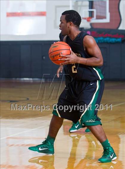 Thumbnail 1 in Spring vs. DeSoto (McDonald's Texas Invitational) photogallery.