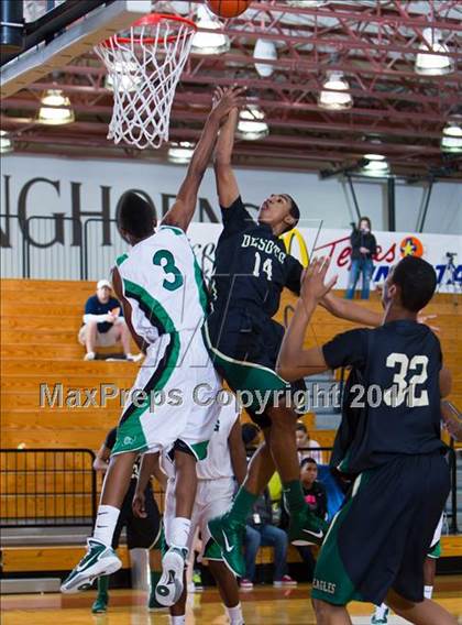 Thumbnail 2 in Spring vs. DeSoto (McDonald's Texas Invitational) photogallery.