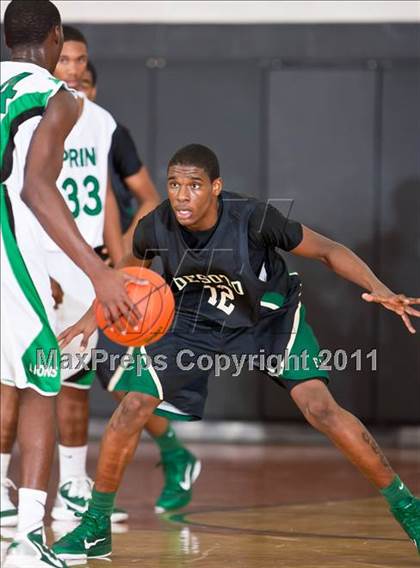 Thumbnail 2 in Spring vs. DeSoto (McDonald's Texas Invitational) photogallery.
