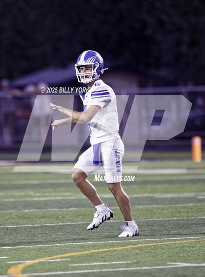 Thumbnail 3 in Grand Saline vs Rains photogallery.