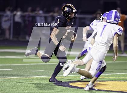 Thumbnail 2 in Grand Saline vs Rains photogallery.