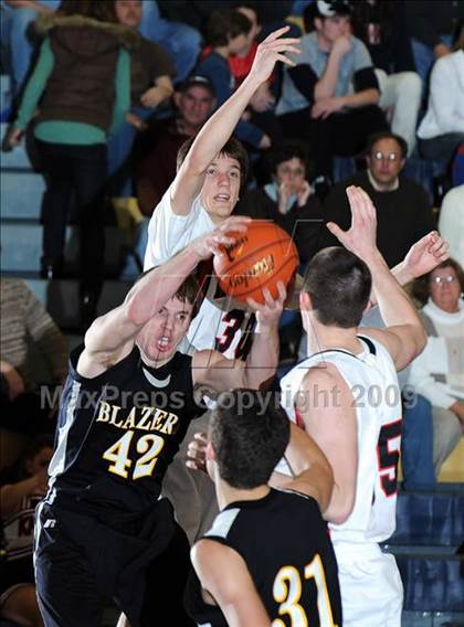 Thumbnail 2 in Hempfield vs Lancaster Mennonite photogallery.