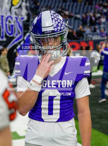 Thumbnail 2 in Angleton vs. La Porte (UIL 5A Division I Football Quarterfinal) photogallery.