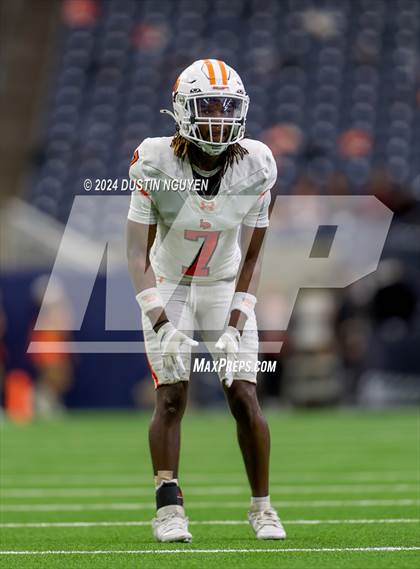 Thumbnail 2 in Angleton vs. La Porte (UIL 5A Division I Football Quarterfinal) photogallery.