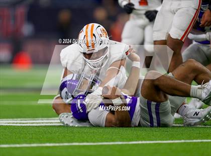 Thumbnail 3 in Angleton vs. La Porte (UIL 5A Division I Football Quarterfinal) photogallery.