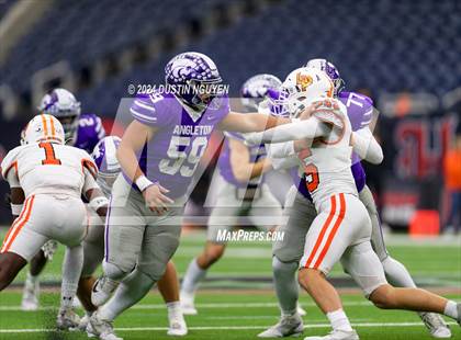 Thumbnail 1 in Angleton vs. La Porte (UIL 5A Division I Football Quarterfinal) photogallery.