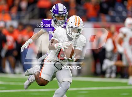 Thumbnail 3 in Angleton vs. La Porte (UIL 5A Division I Football Quarterfinal) photogallery.
