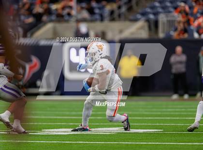 Thumbnail 3 in Angleton vs. La Porte (UIL 5A Division I Football Quarterfinal) photogallery.