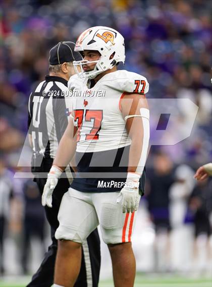 Thumbnail 2 in Angleton vs. La Porte (UIL 5A Division I Football Quarterfinal) photogallery.