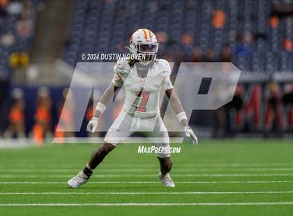 Thumbnail 3 in Angleton vs. La Porte (UIL 5A Division I Football Quarterfinal) photogallery.