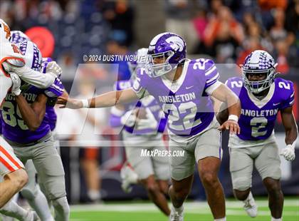 Thumbnail 2 in Angleton vs. La Porte (UIL 5A Division I Football Quarterfinal) photogallery.