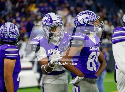 Thumbnail 2 in Angleton vs. La Porte (UIL 5A Division I Football Quarterfinal) photogallery.