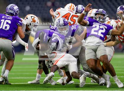 Thumbnail 2 in Angleton vs. La Porte (UIL 5A Division I Football Quarterfinal) photogallery.