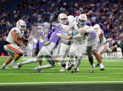 Thumbnail 3 in Angleton vs. La Porte (UIL 5A Division I Football Quarterfinal) photogallery.