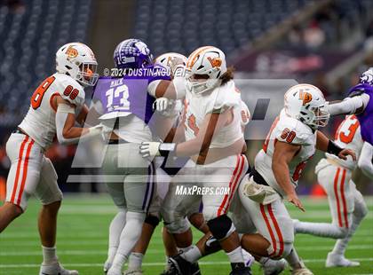 Thumbnail 1 in Angleton vs. La Porte (UIL 5A Division I Football Quarterfinal) photogallery.