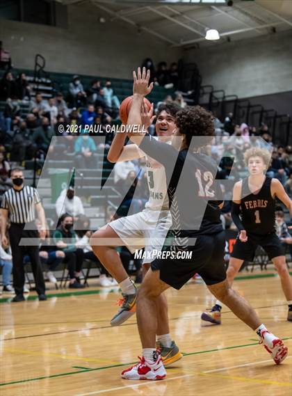Thumbnail 3 in Ferris @ Auburn (Hardwood Invite 2nd Round) photogallery.