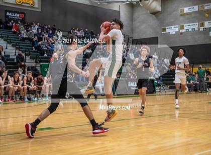 Thumbnail 3 in Ferris @ Auburn (Hardwood Invite 2nd Round) photogallery.