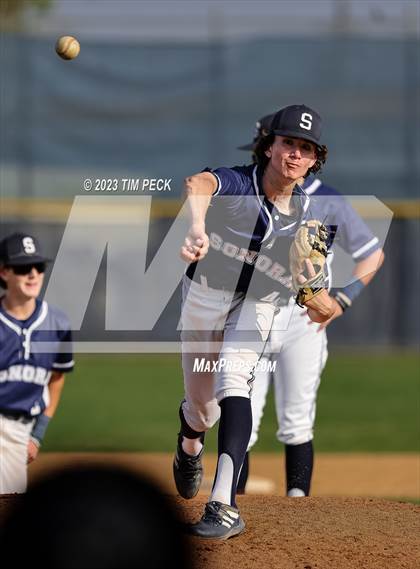 Thumbnail 3 in Capistrano Valley Christian @ Sonora photogallery.