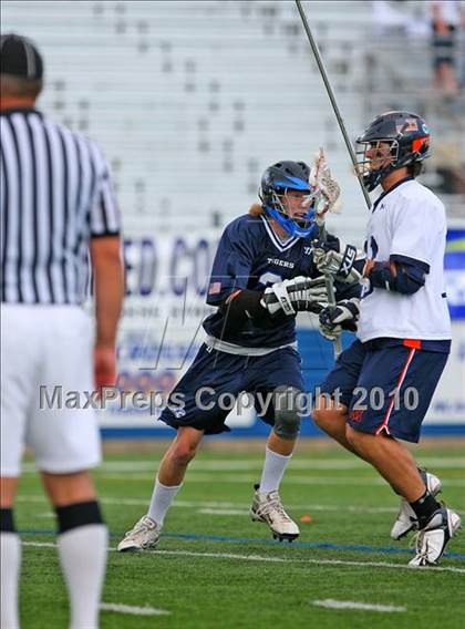 Thumbnail 3 in Putnam Valley vs. Manhasset (NYSPHSAA Class C Semifinal) photogallery.