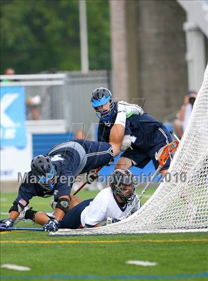 Thumbnail 2 in Putnam Valley vs. Manhasset (NYSPHSAA Class C Semifinal) photogallery.