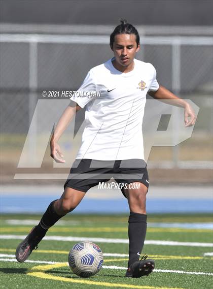 Thumbnail 1 in Esperanza @ Villa Park photogallery.