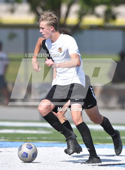 Thumbnail 2 in Esperanza @ Villa Park photogallery.