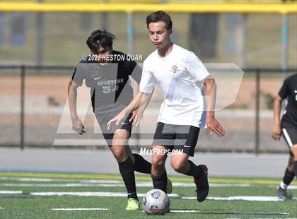 Thumbnail 1 in Esperanza @ Villa Park photogallery.