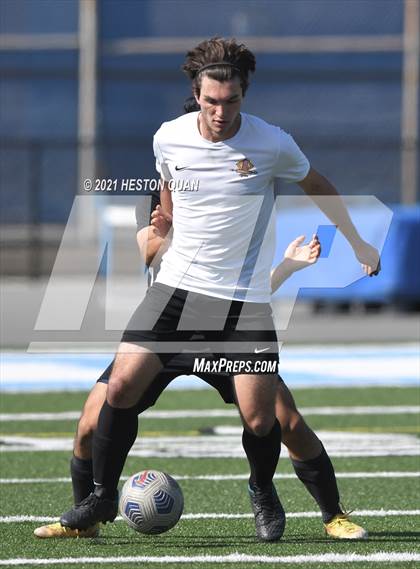 Thumbnail 1 in Esperanza @ Villa Park photogallery.