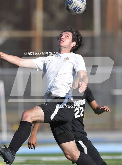 Thumbnail 1 in Esperanza @ Villa Park photogallery.