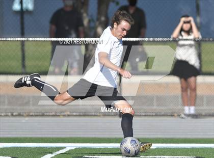Thumbnail 3 in Esperanza @ Villa Park photogallery.