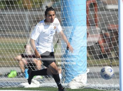 Thumbnail 1 in Esperanza @ Villa Park photogallery.