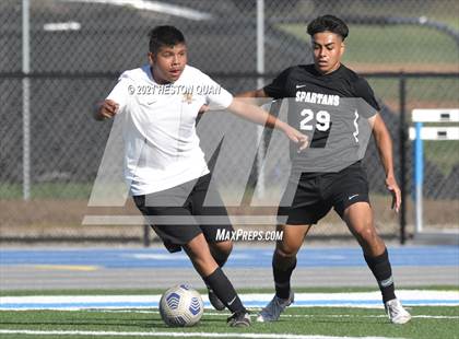 Thumbnail 1 in Esperanza @ Villa Park photogallery.