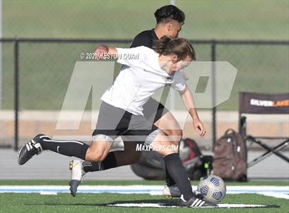 Thumbnail 2 in Esperanza @ Villa Park photogallery.