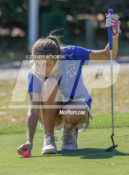Thumbnail 2 in AAC #7- Carolina Lakes photogallery.