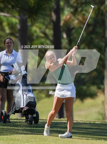 Thumbnail 2 in AAC #7- Carolina Lakes photogallery.