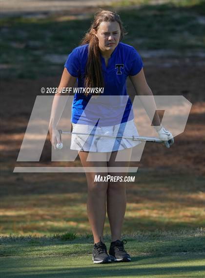 Thumbnail 3 in AAC #7- Carolina Lakes photogallery.