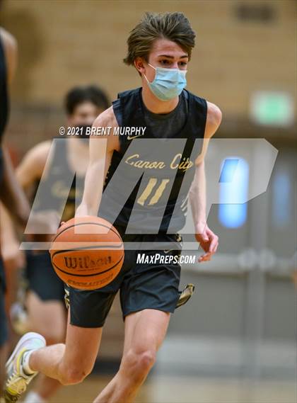 Thumbnail 2 in Mead vs. Canon City (CHSAA 4A Playoffs Rd 1) photogallery.