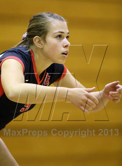 Thumbnail 2 in Bear Creek vs. Durango (Cherry Creek Bruin Classic) photogallery.