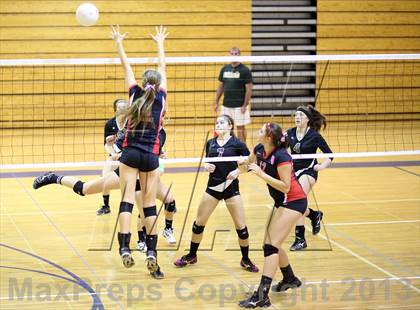 Thumbnail 2 in Bear Creek vs. Durango (Cherry Creek Bruin Classic) photogallery.